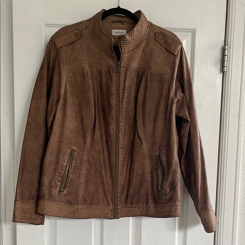 Avenue Brown Lightweight Shirt Jacket with Suede look Finish, Fully lined.